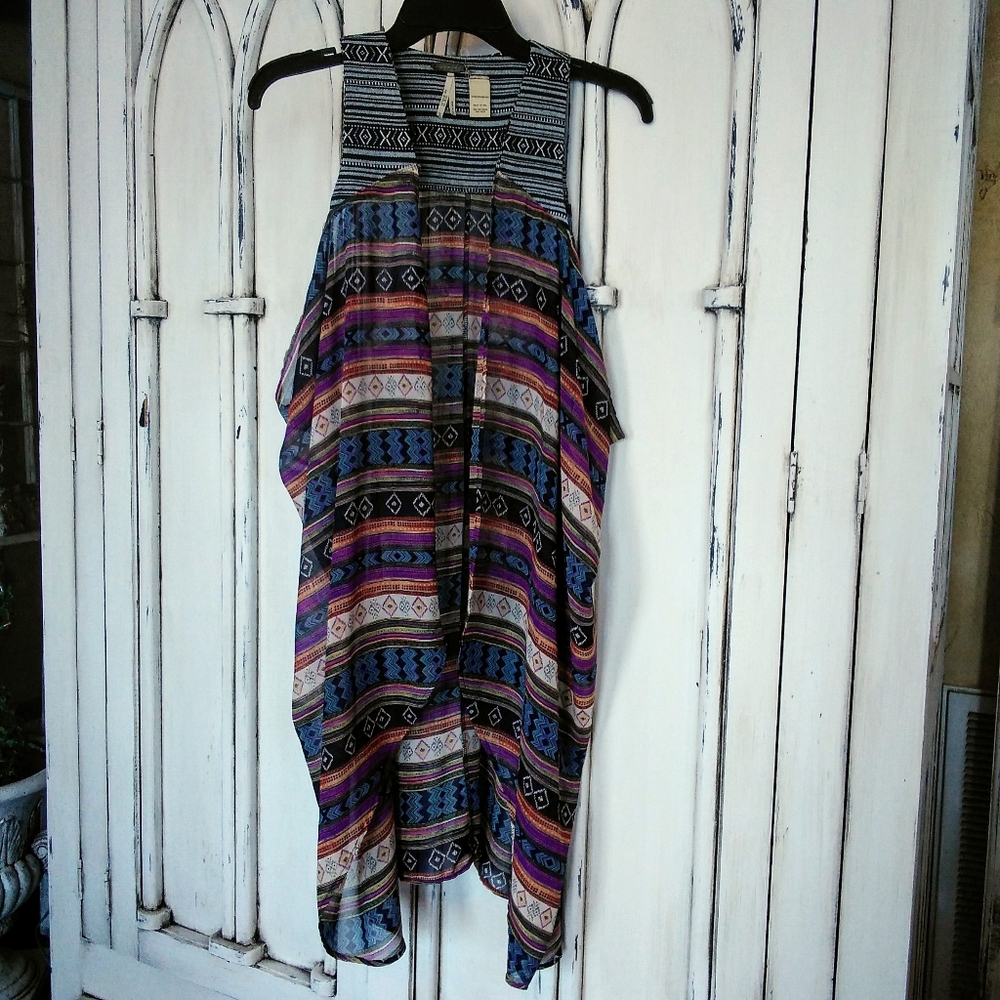 BKE Long vest